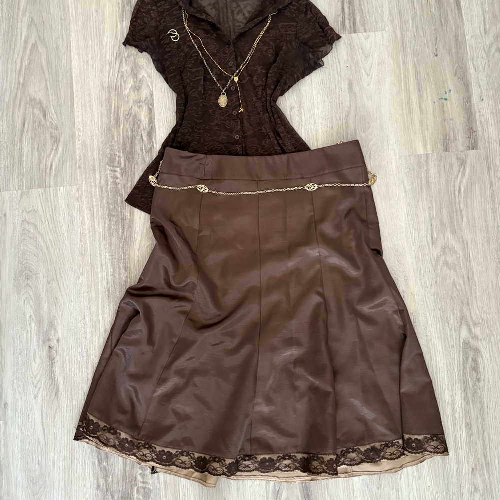 Chic Brown Midi Skirt with Lace Detail